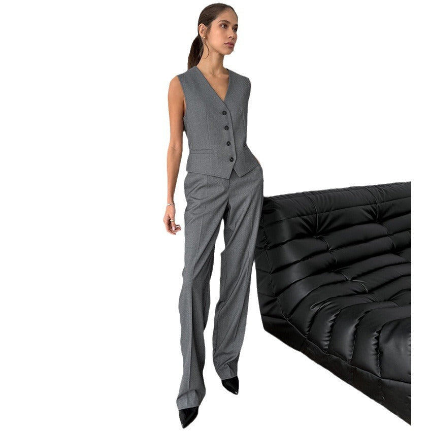 Costume Casual Col V : Élégance Simple et Raffinée